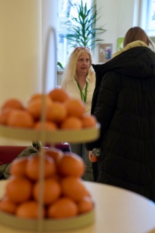 V recepci s naší vrchní sestřičkou.